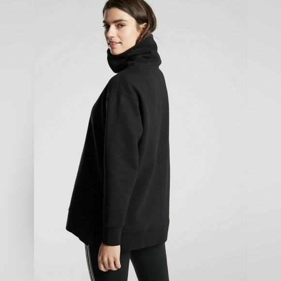 ATHLETA 24/7 Funnel Neck Sweatshirt XS BLACK CYA Fleece Turtleneck Side Slit Top - Picture 4 of 11
